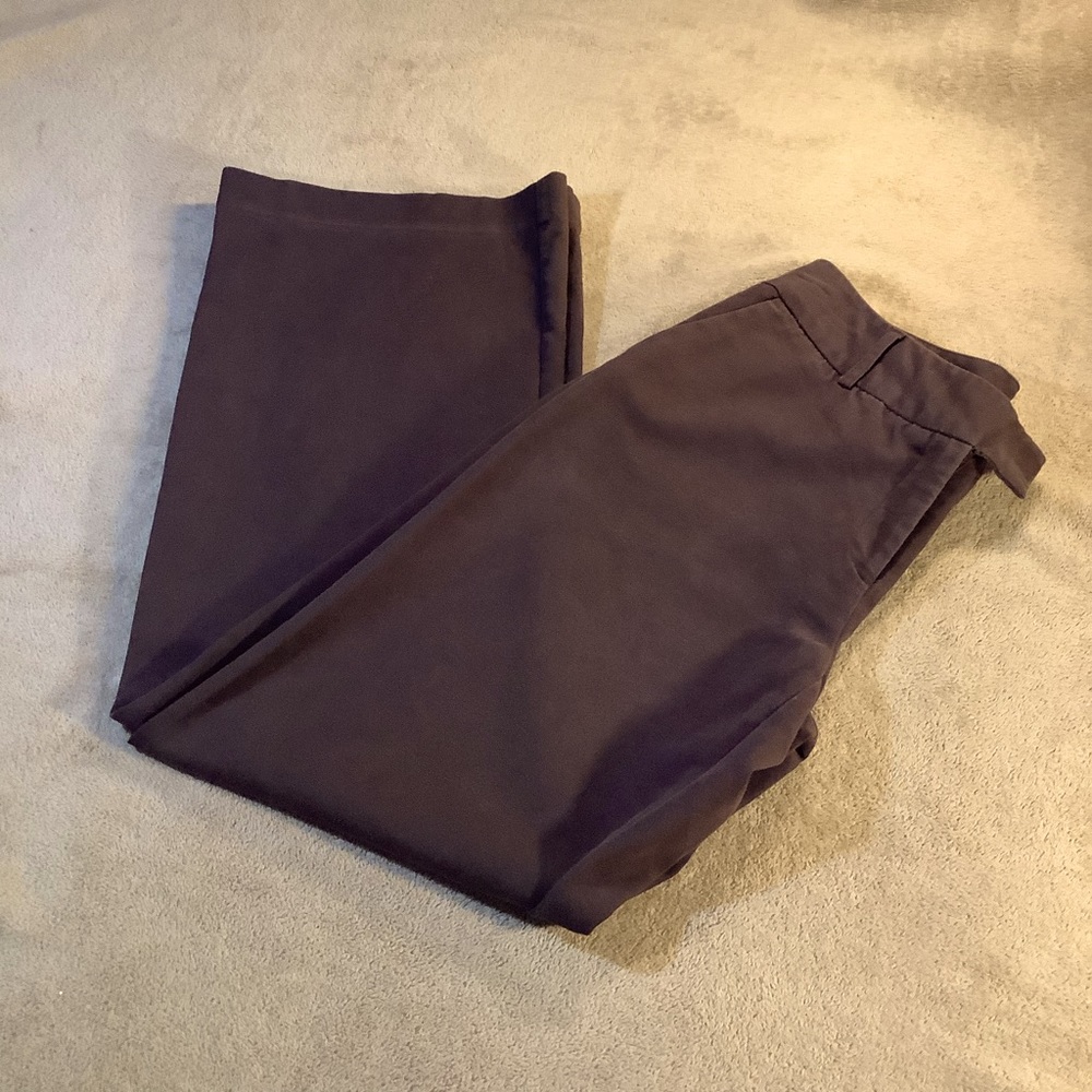 Worthington Modern Fit Women’s Dress Trouser Pants Brown Color Size 6